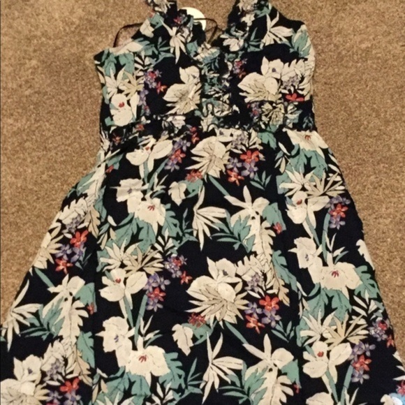 New dress navy floral - Picture 4 of 4